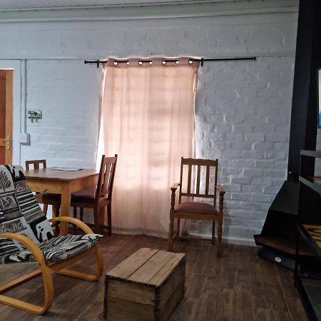 Greenhouse Accommodation 图尔巴 外观 照片